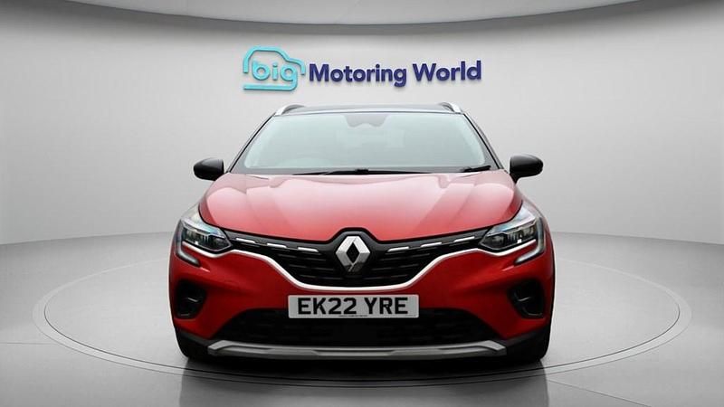 Usado Renault Captur SE 160 HP (117 kW) 2022 Vermelho SUV