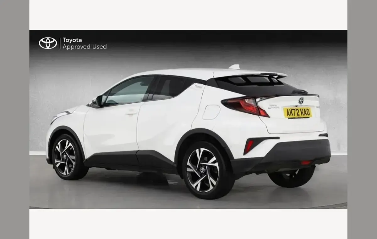 Used Toyota C-HR Design 122 HP (89 kW) 2022 White SUV