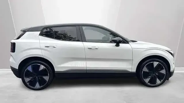Used Volvo EX30 Performance 310 kW (422 HP) 2025 SUV