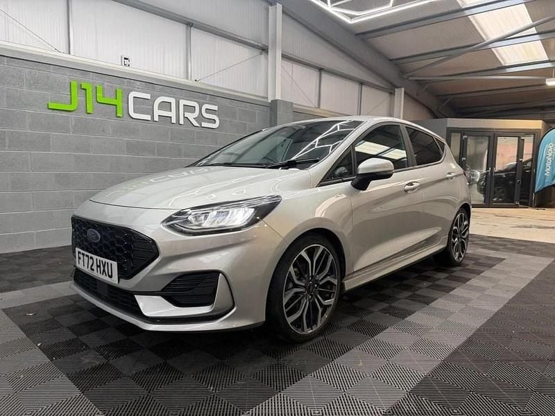 Used Ford Fiesta ST-Line X 100 HP (73 kW) 2023 Silver Hatchback