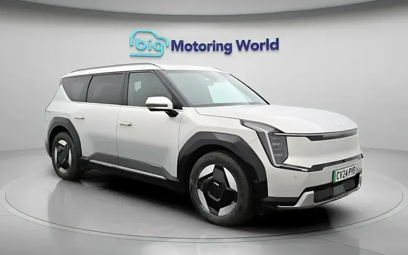 Usado Kia EV9 Air 149 kW (203 HP) 2026 SUV