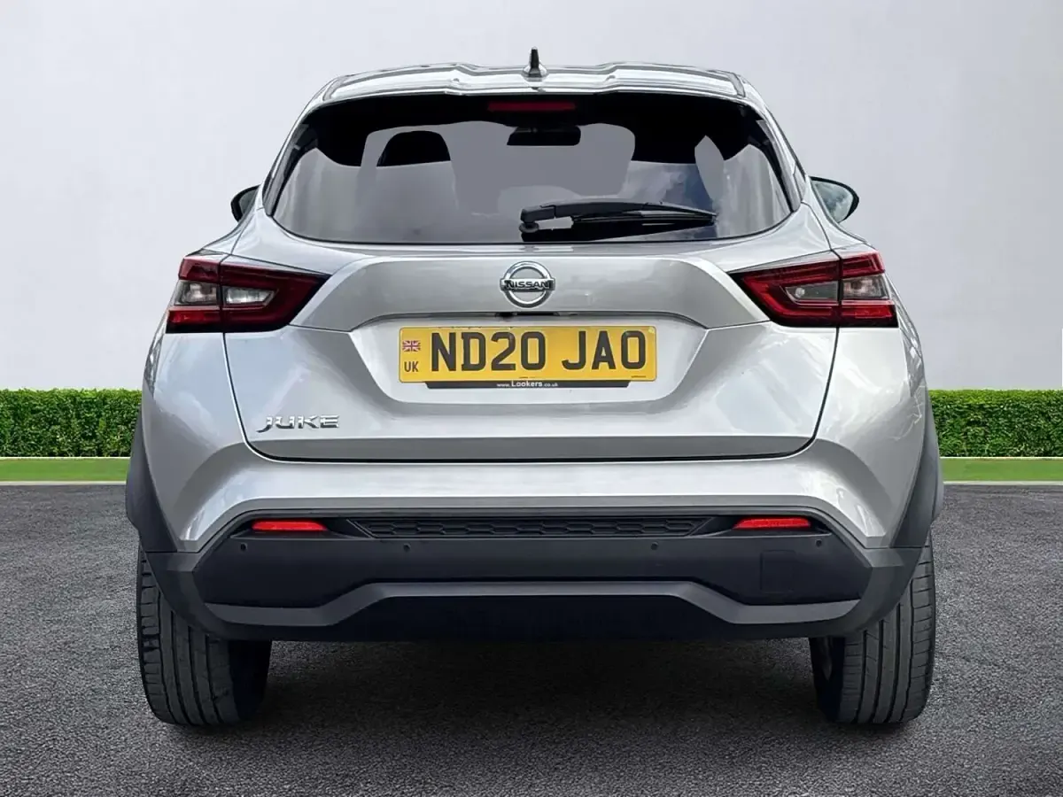 Used Nissan Juke Tekna 2020 Silver SUV