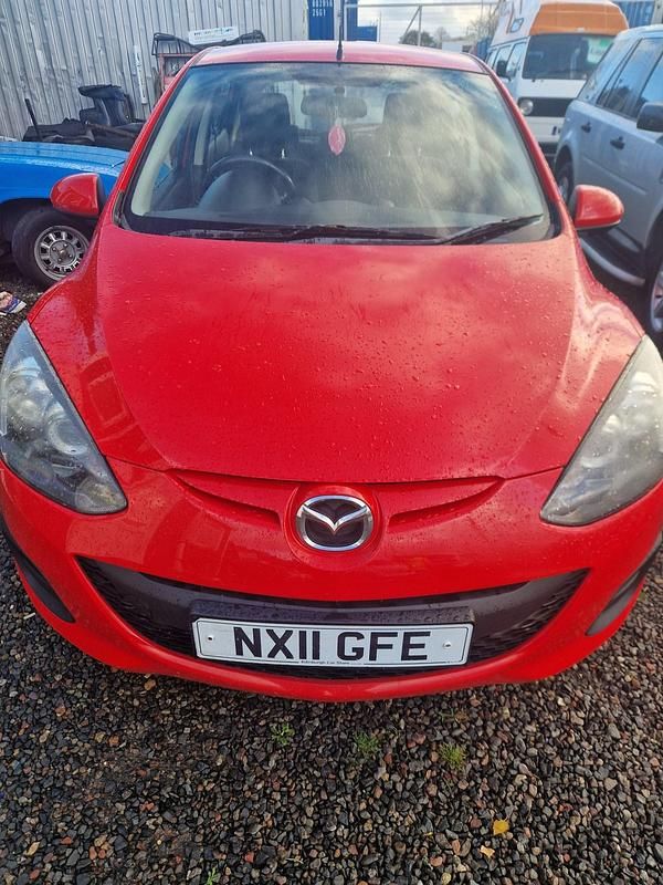 Red Used 2011 Mazda 2 Hatchback | £1,995 (Good price) - Image 1/4