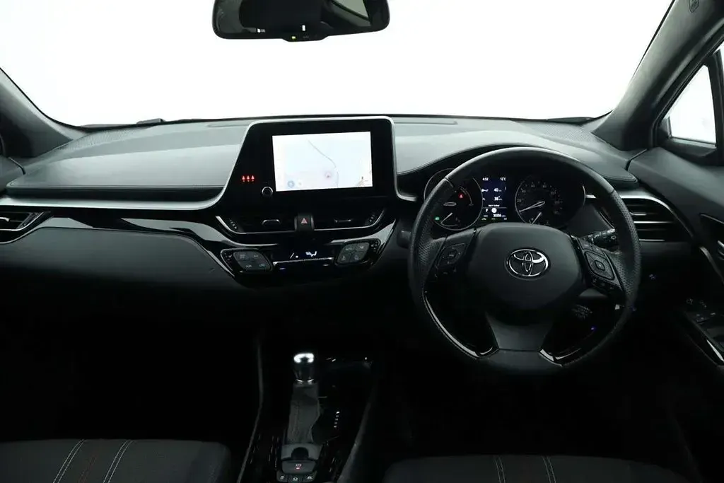 Used Toyota C-HR Sport 120 HP (88 kW) 2023 Other SUV