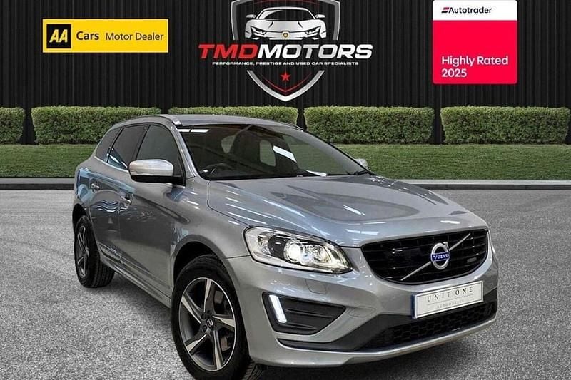 Used Volvo XC60 R-Design 181 HP (133 kW) 2015 Silver SUV