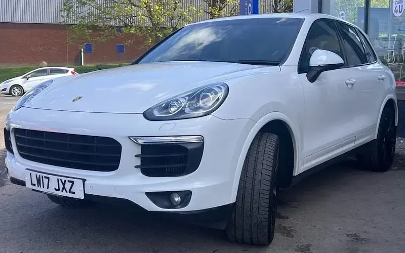 Used Porsche Cayenne Platinum Edition 262 HP (192 kW) 2017 SUV