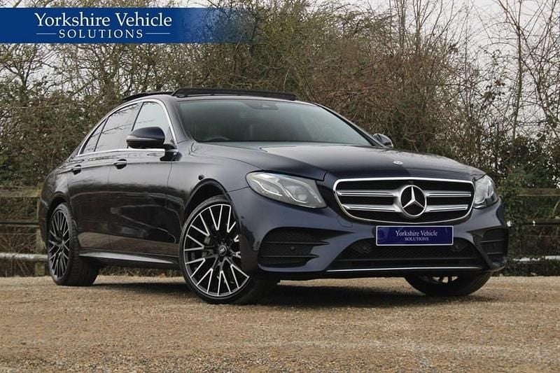 Used Mercedes E400 AMG line 2019 Blue Sedan