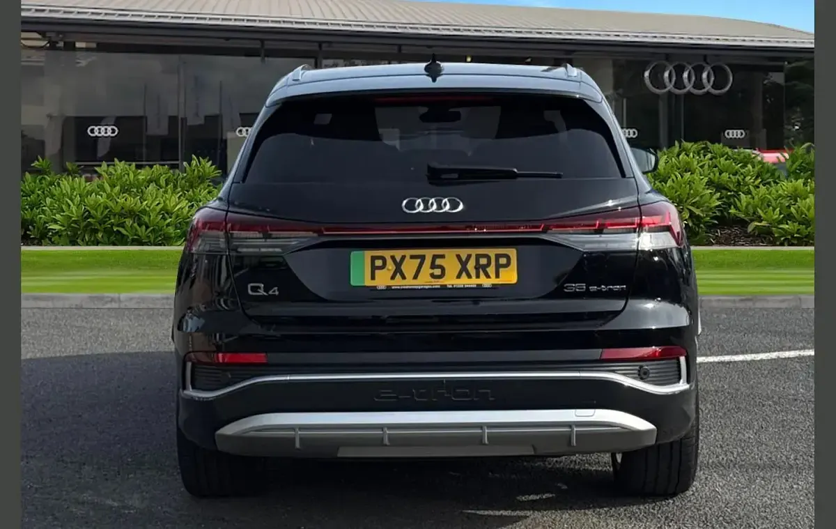 Used Audi Q4 e-tron S-Line 206 kW (281 HP) 2025 Black SUV