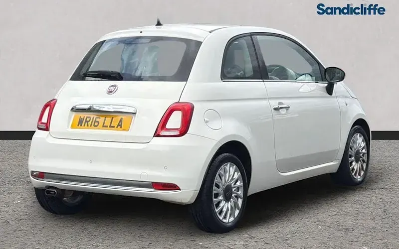 Used Fiat 500 Lounge 69 HP (50 kW) 2019 Hatchback