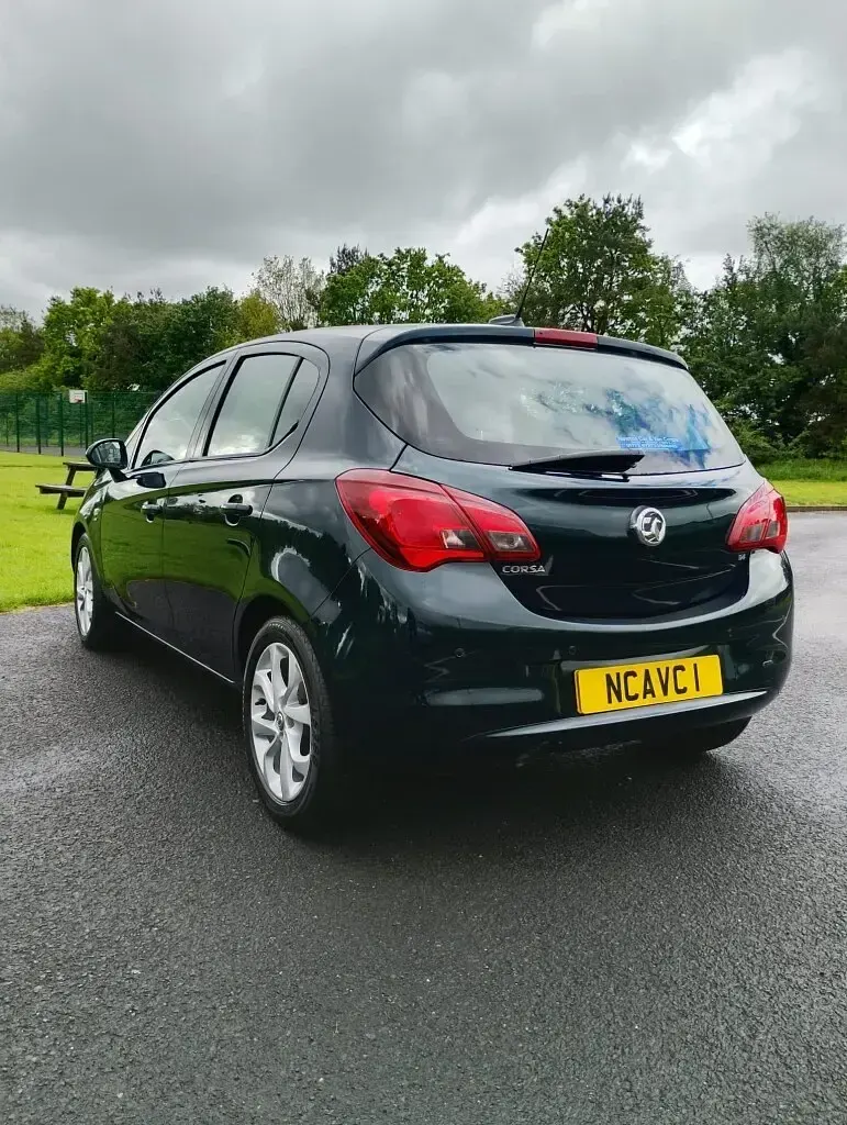 Begagnad Vauxhall Corsa 2016 Grön Halvkombi