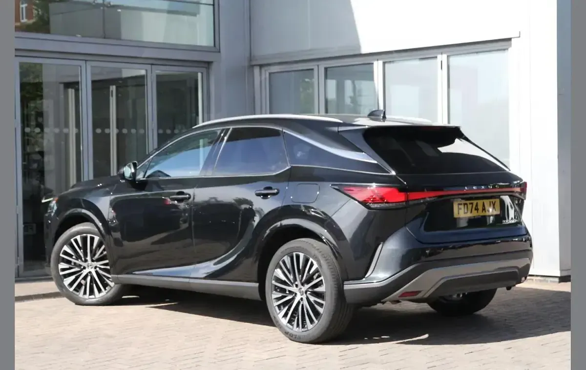 Used Lexus RX450h+ 304 HP (223 kW) 2024 Black SUV
