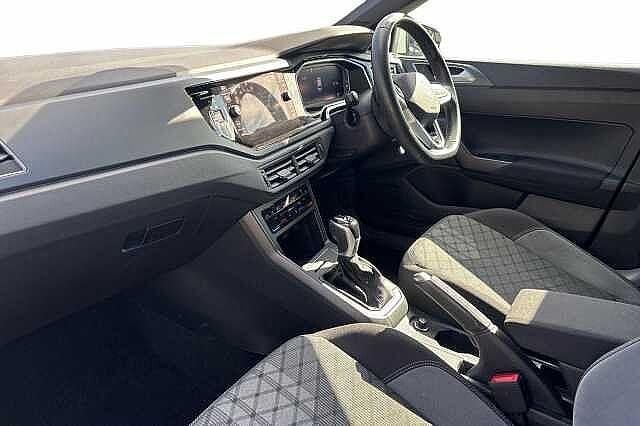 Used VW Polo R-line 95 HP (69 kW) 2023 White Hatchback