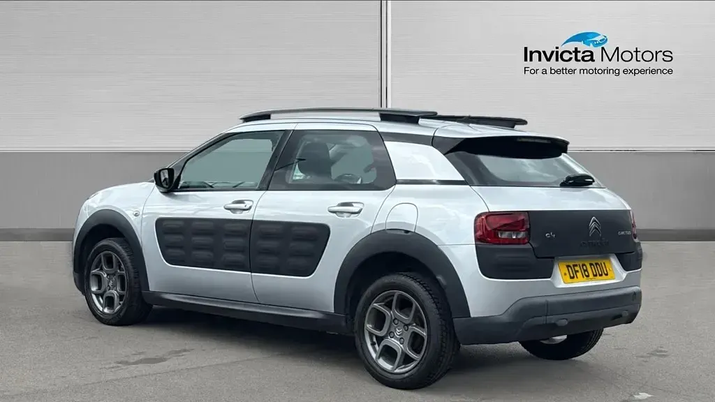 Used Citroën C3 Feel 82 HP (60 kW) 2018 Silver Hatchback