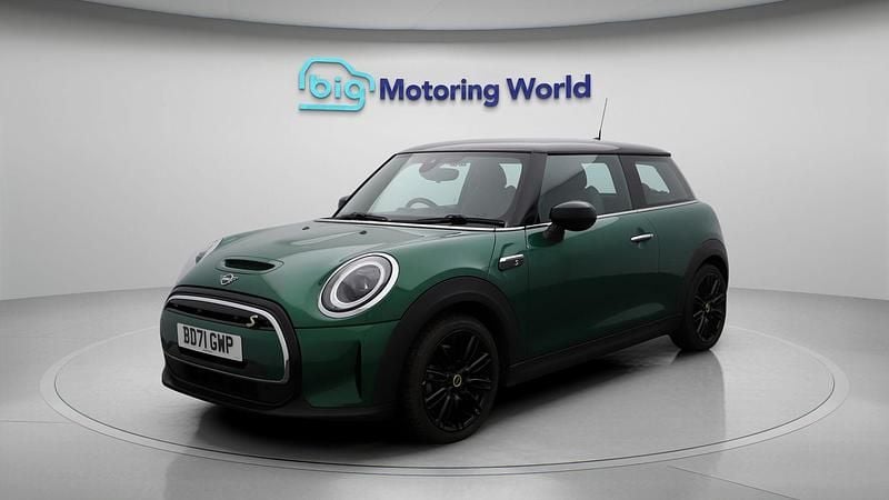Used Mini Cooper SE Hatch 133 kW (181 HP) 2021 Hatchback