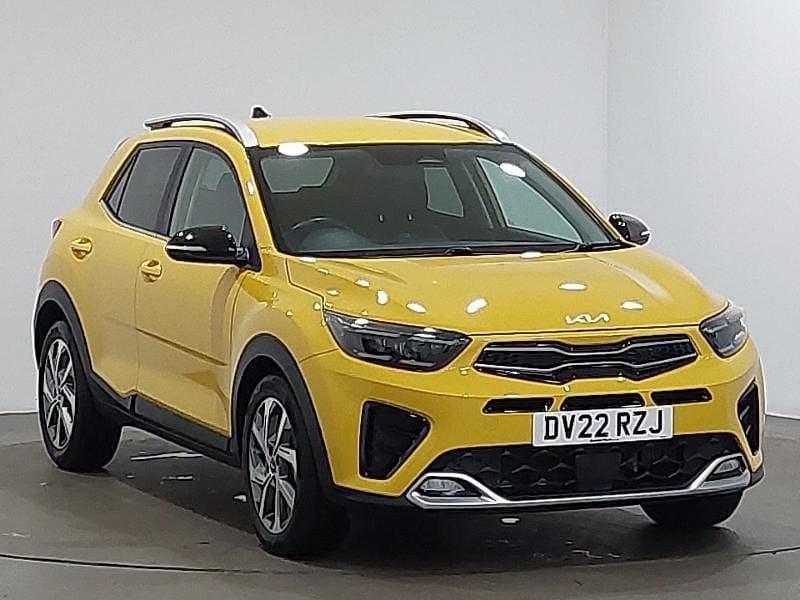 Yellow Used 2022 Kia Stonic 4 SUV | £15,498 (Fair price) - Image 1/4