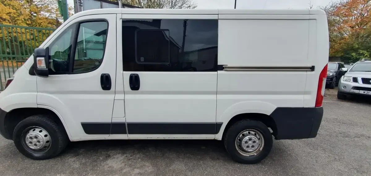 Usado Peugeot Boxer 110 CV (80 kW) 2016 Blanco Van