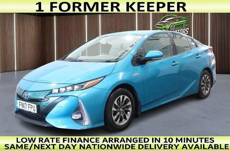 Used Toyota Prius 2017 Blue Hatchback