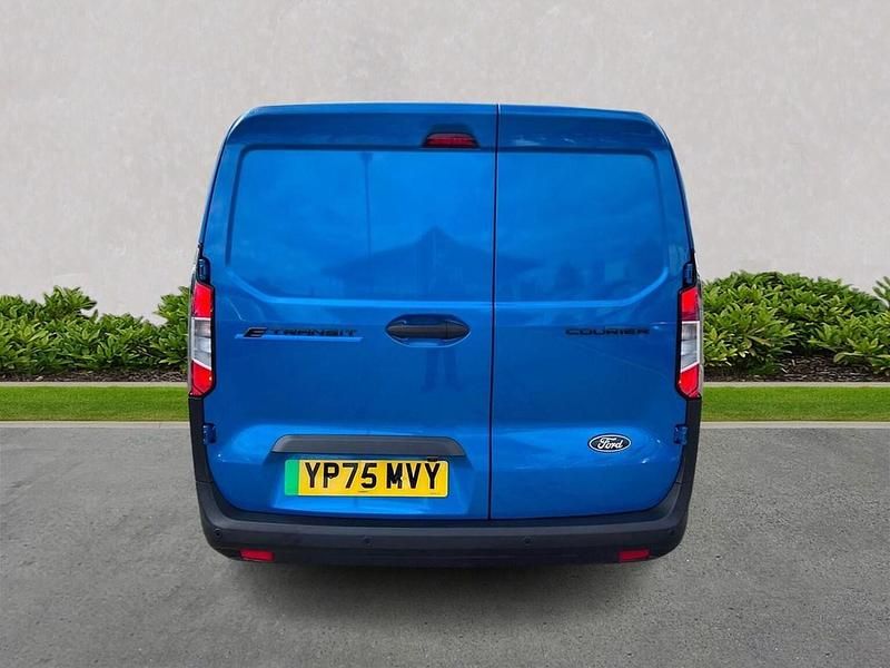 New Ford E-Transit Trend 100 kW (136 HP) 2025 Blue Van