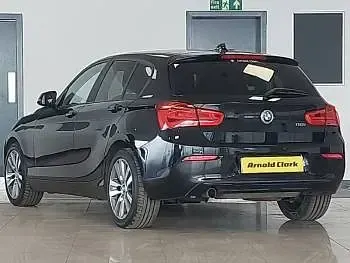 Used BMW 118 Sport Line 136 HP (100 kW) 2019 Black Hatchback