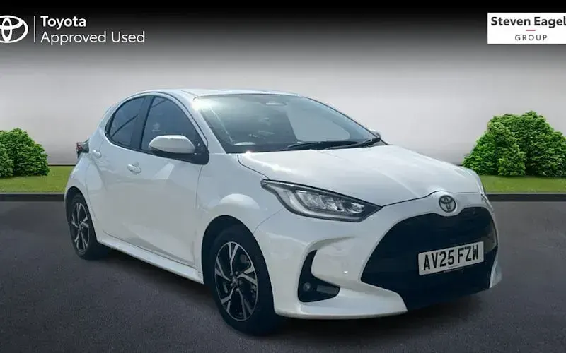 Used Toyota Yaris Design 116 HP (85 kW) 2026 Hatchback
