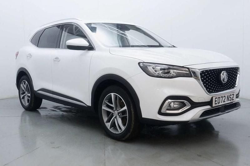White Used 2022 MG HS Exclusive SUV | £14,600 (Fair price) - Image 1/1