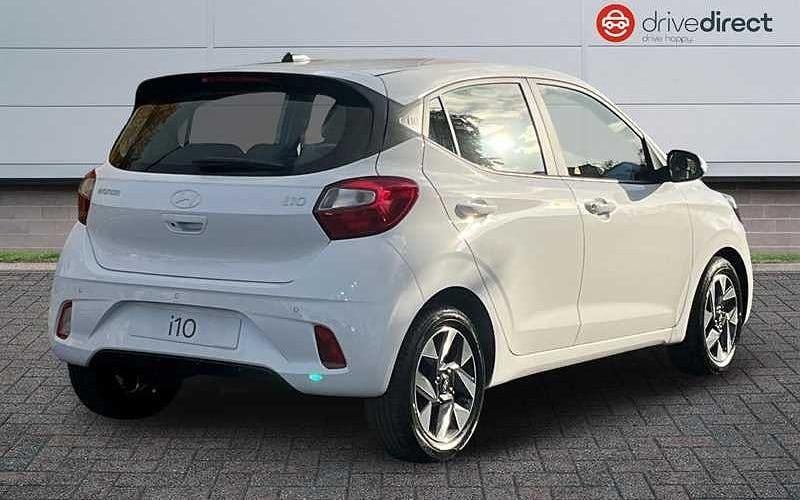 New Hyundai i10 Advanced 79 HP (58 kW) 2025 Special solid paint  atlas white Hatchback