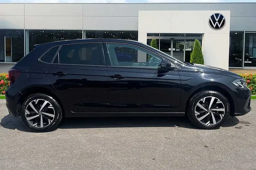 Used VW Polo Match 95 HP (69 kW) 2025 Black Hatchback