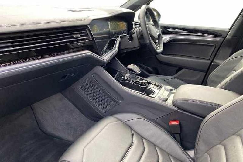 Image 2/4