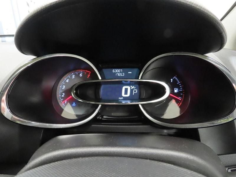 Used Renault Clio IV GT-Line 2013 White Hatchback