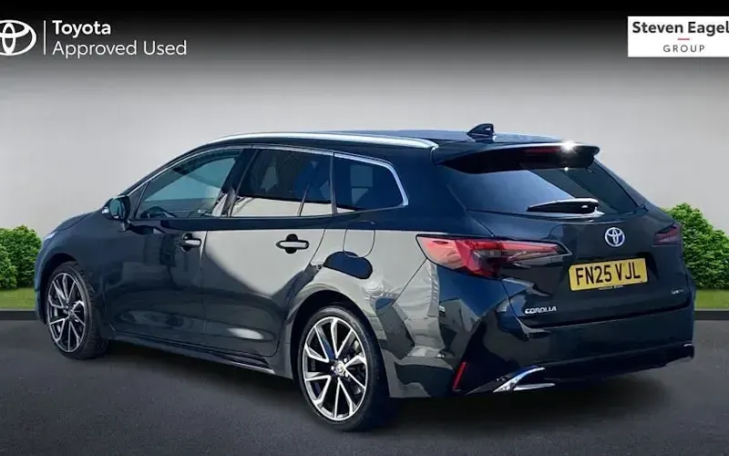 Used Toyota Corolla 196 HP (144 kW) 2025 Estate