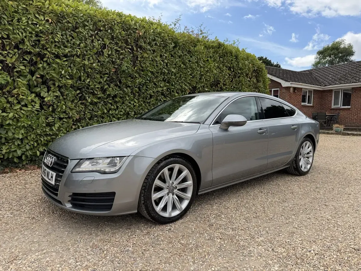 Used Audi A7 Advanced 2011 Grey Hatchback
