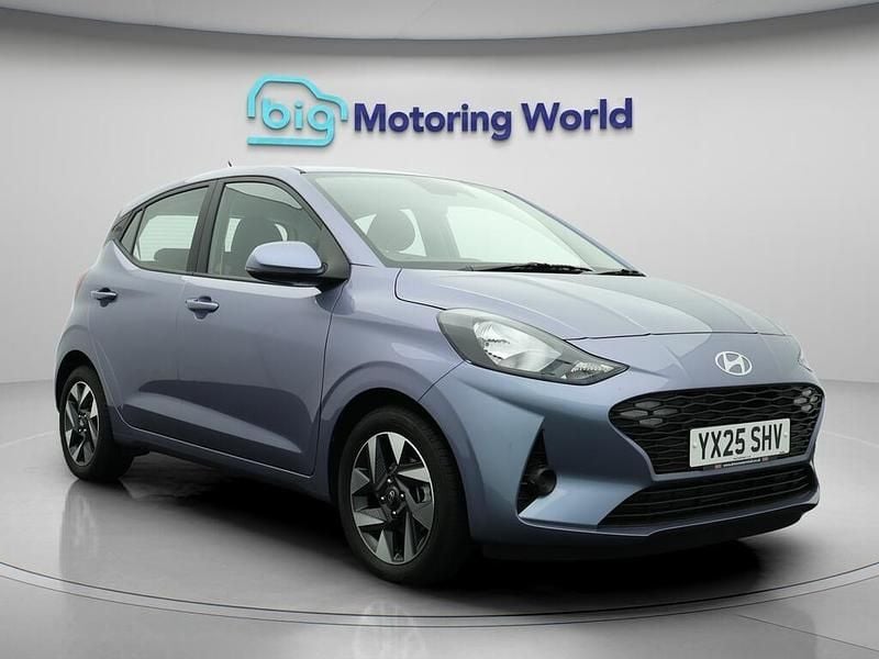 Blue New 2025 Hyundai i10 Advanced Hatchback | £15,400 (Good price) - Image 1/4