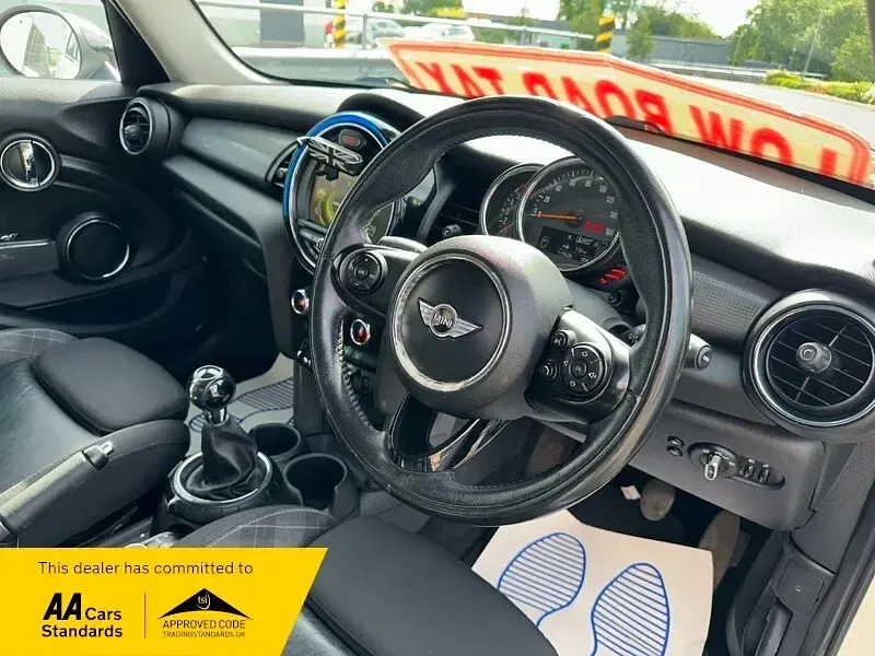 Used Mini Cooper D Hatch 116 HP (85 kW) 2015 White Hatchback