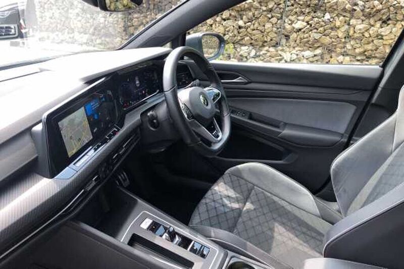 Image 2/4