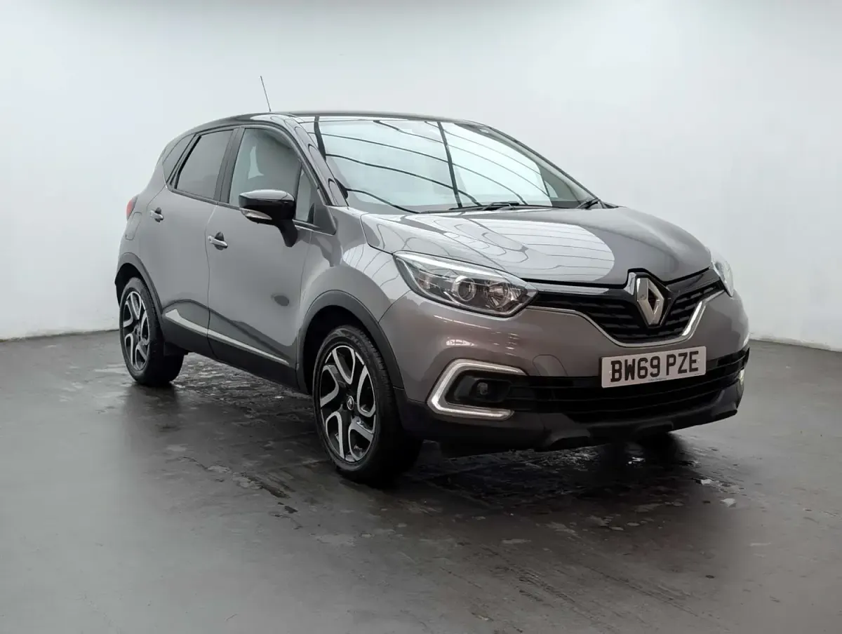 Begagnad Renault Captur Iconic 90 HK (66 kW) 2019 Grå SUV