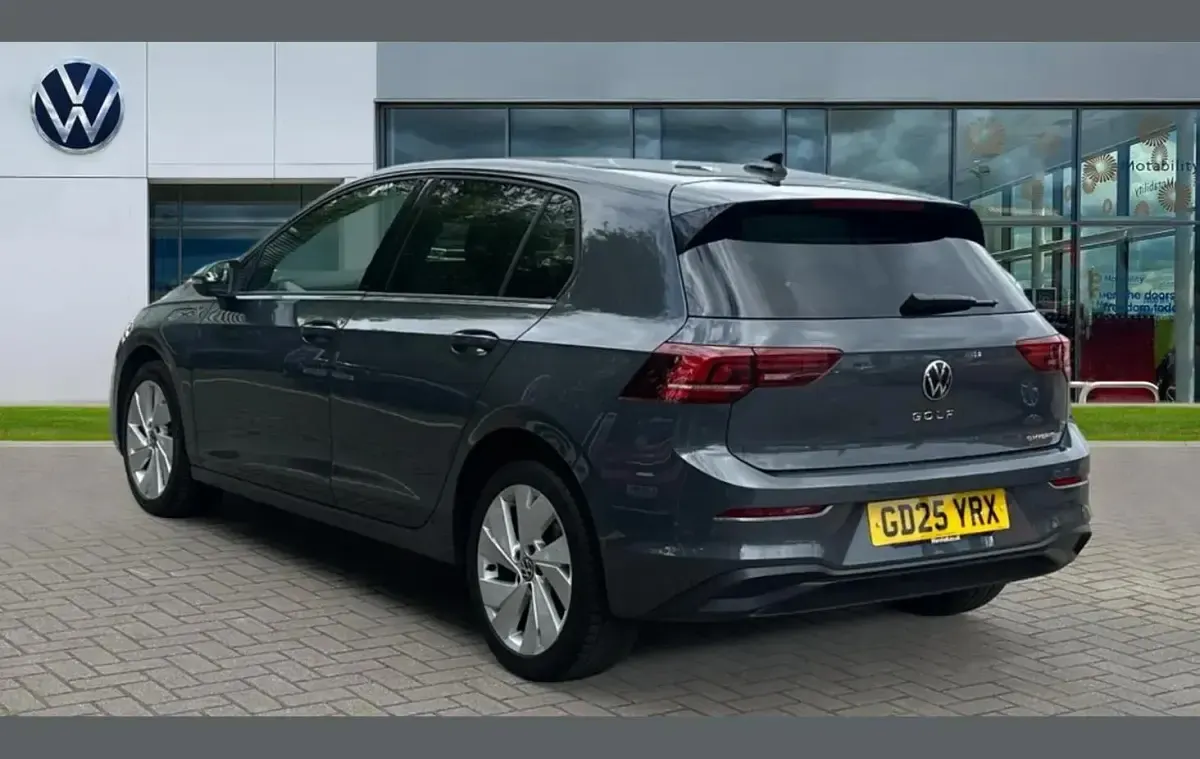 Used VW Golf VIII Match 200 HP (147 kW) 2025 Grey Hatchback