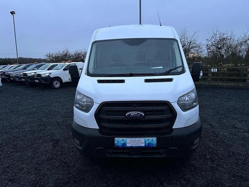 Usado Ford Transit 130 HP (95 kW) 2023 Branco Van