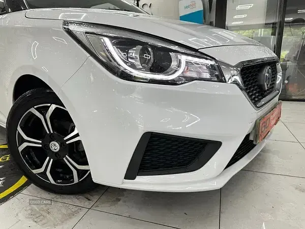 Used MG MG3 Excite 106 HP (77 kW) 2022 White Hatchback