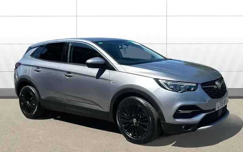 Used Vauxhall Grandland X 131 HP (96 kW) 2019 SUV