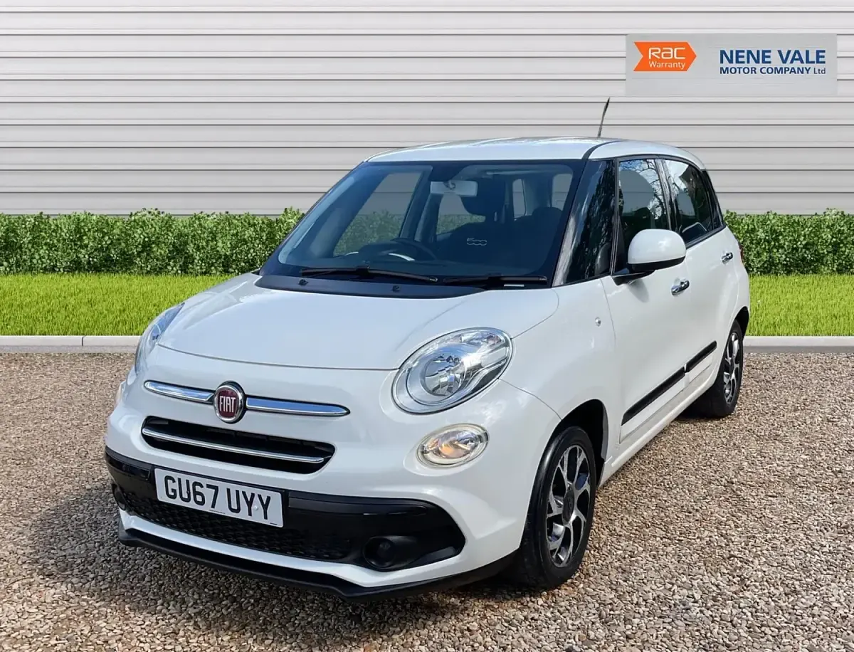 Used Fiat 500L Pop Star 95 HP (69 kW) 2017 White MPV