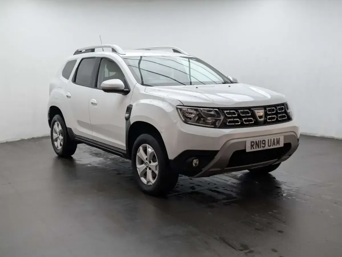 Begagnad Dacia Duster Comfort 130 HK (95 kW) 2019 Vit SUV