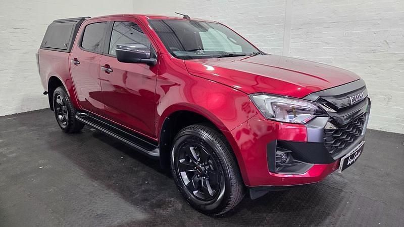 New Isuzu D-Max 2025 Red Pickup