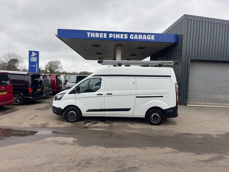 Used Ford Transit Custom 130 HP (95 kW) 2021 White Van