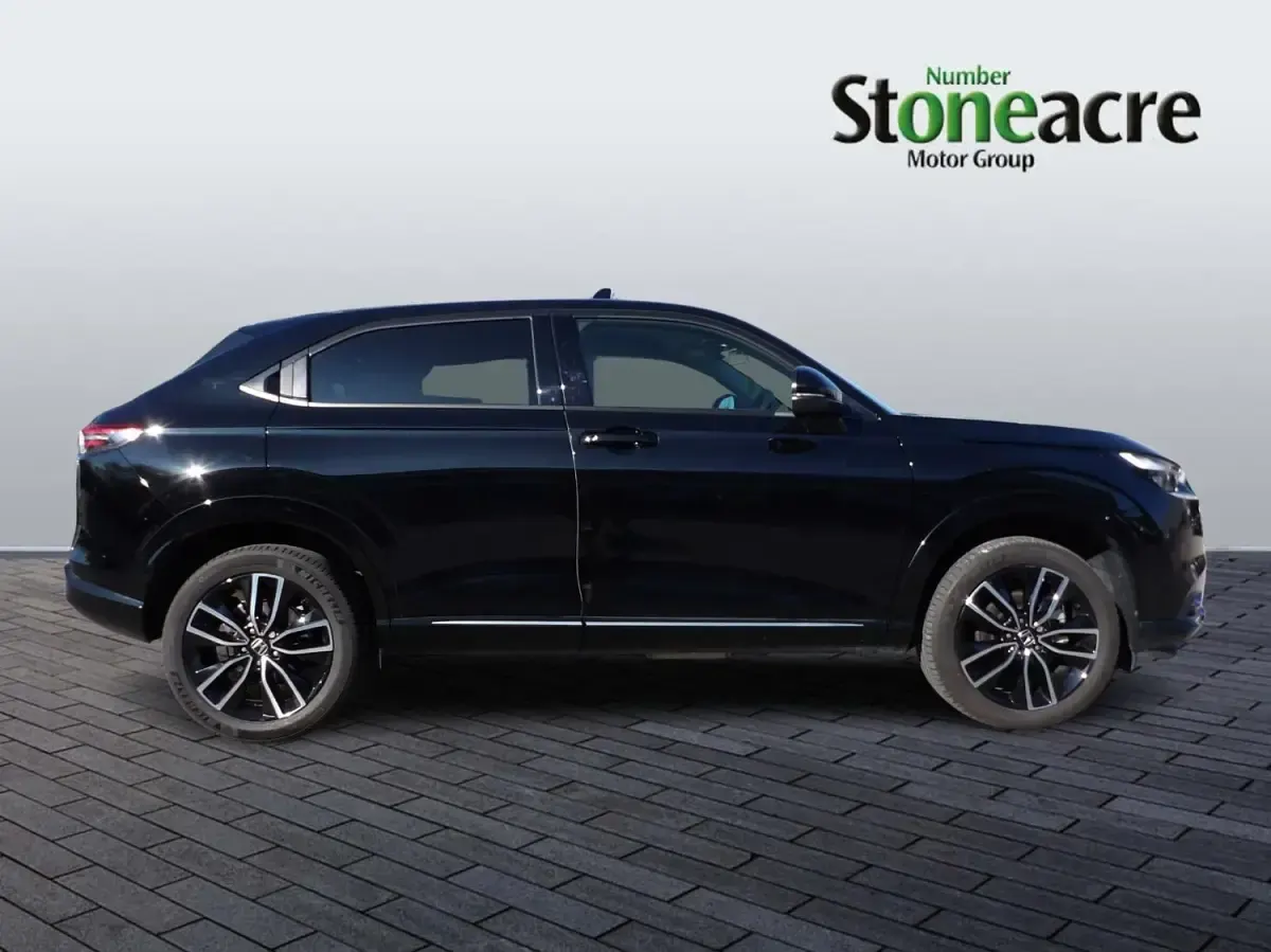 Second-hand Honda HR-V Advance 131 CP (96 kW) 2025 Negru SUV