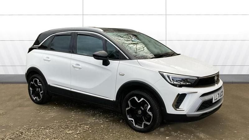 Used Vauxhall Crossland Ultimate 131 HP (96 kW) 2021 White SUV