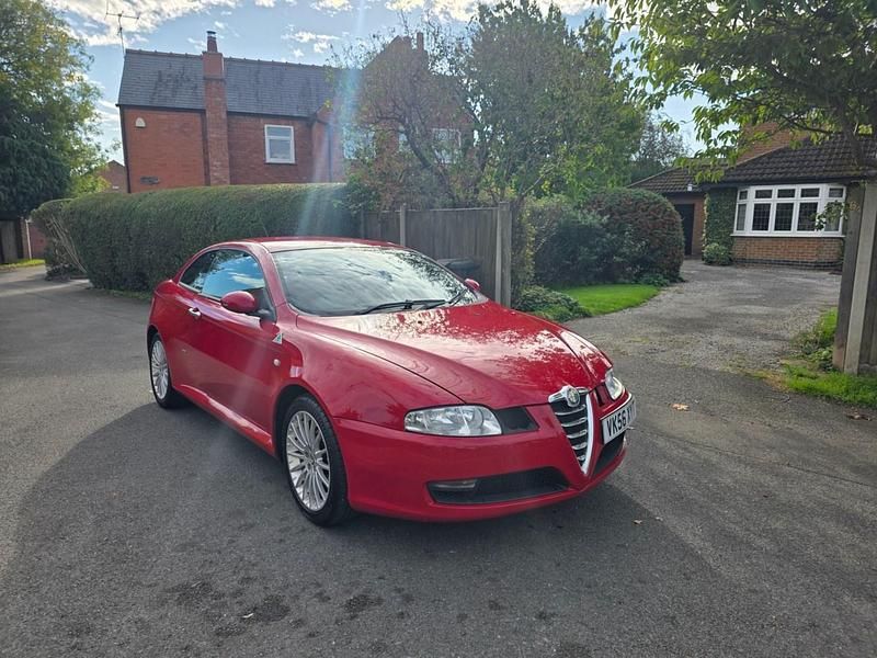Red Used 2006 Alfa Romeo GT Coupe | £1,750 - Image 1/4