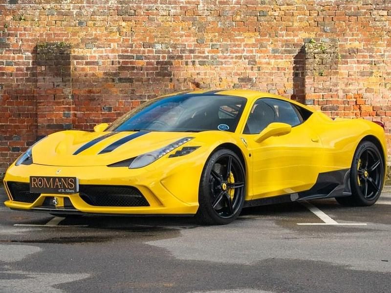 Used Ferrari 458 605 HP (444 kW) 2014 Yellow Coupe