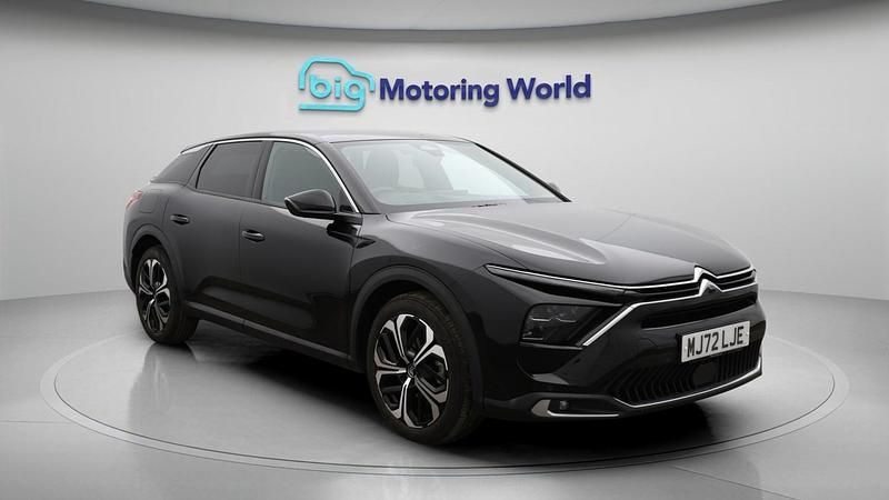 Black Used 2022 Citroën C5 X PureTech Estate | £17,200 (Fair price) - Image 1/4