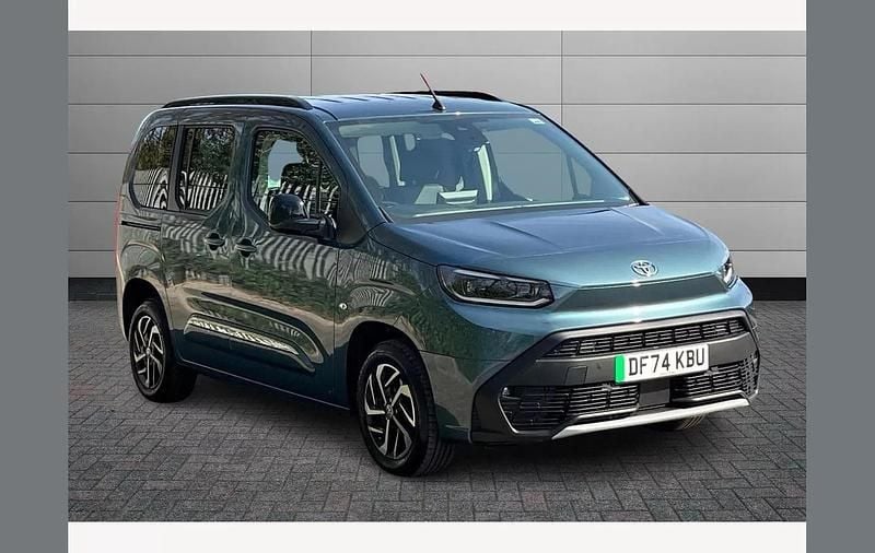 Unknown Used 2024 Toyota Proace Verso City Estate | £30,095 - Image 1/4