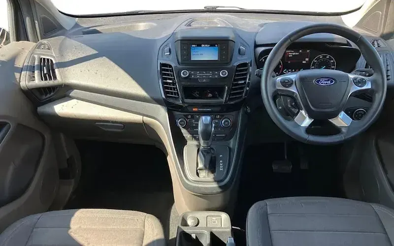 Used Ford Tourneo Active 120 HP (88 kW) 2021 Blue Estate